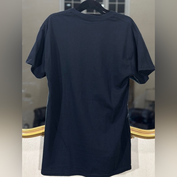 Liquid Blue Tiger Graphic Tee with Red X Eyes – Size M - Picture 5 of 8